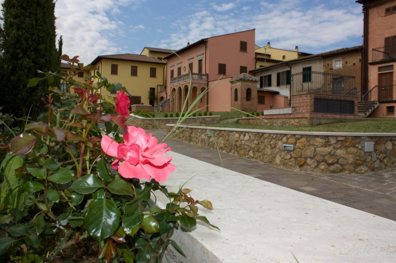 Borgo Di Gramugnana Aparthotel Usigliano Eksteriør bilde